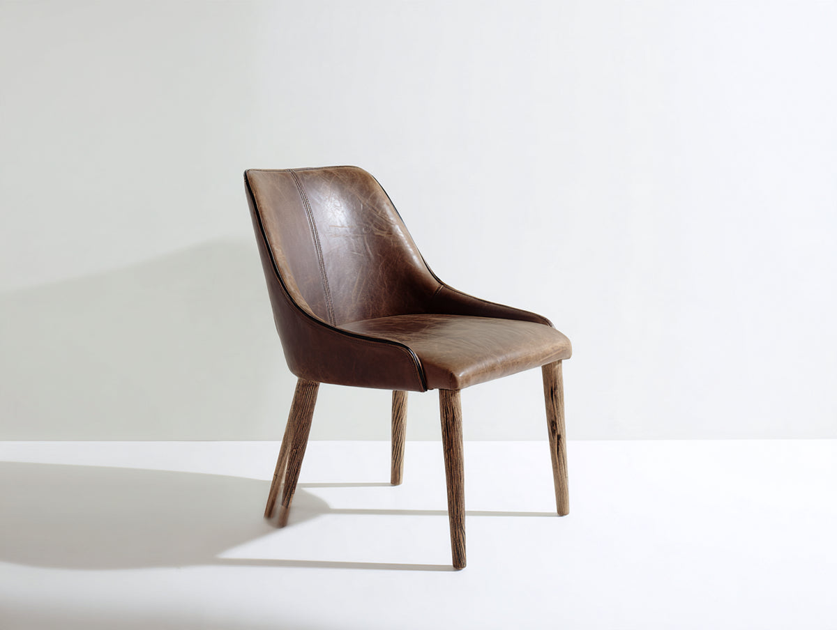 Silla de comedor tapizada 52 x 58 x 84 cm - marrón y madera natural - efecto cuero con respaldo envolvente y diseño moderno